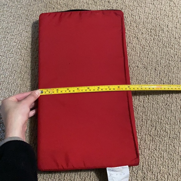 RED SEAT CUSHION BRAND NEW. 100% URETHANE FOAM - Picture 2 of 9